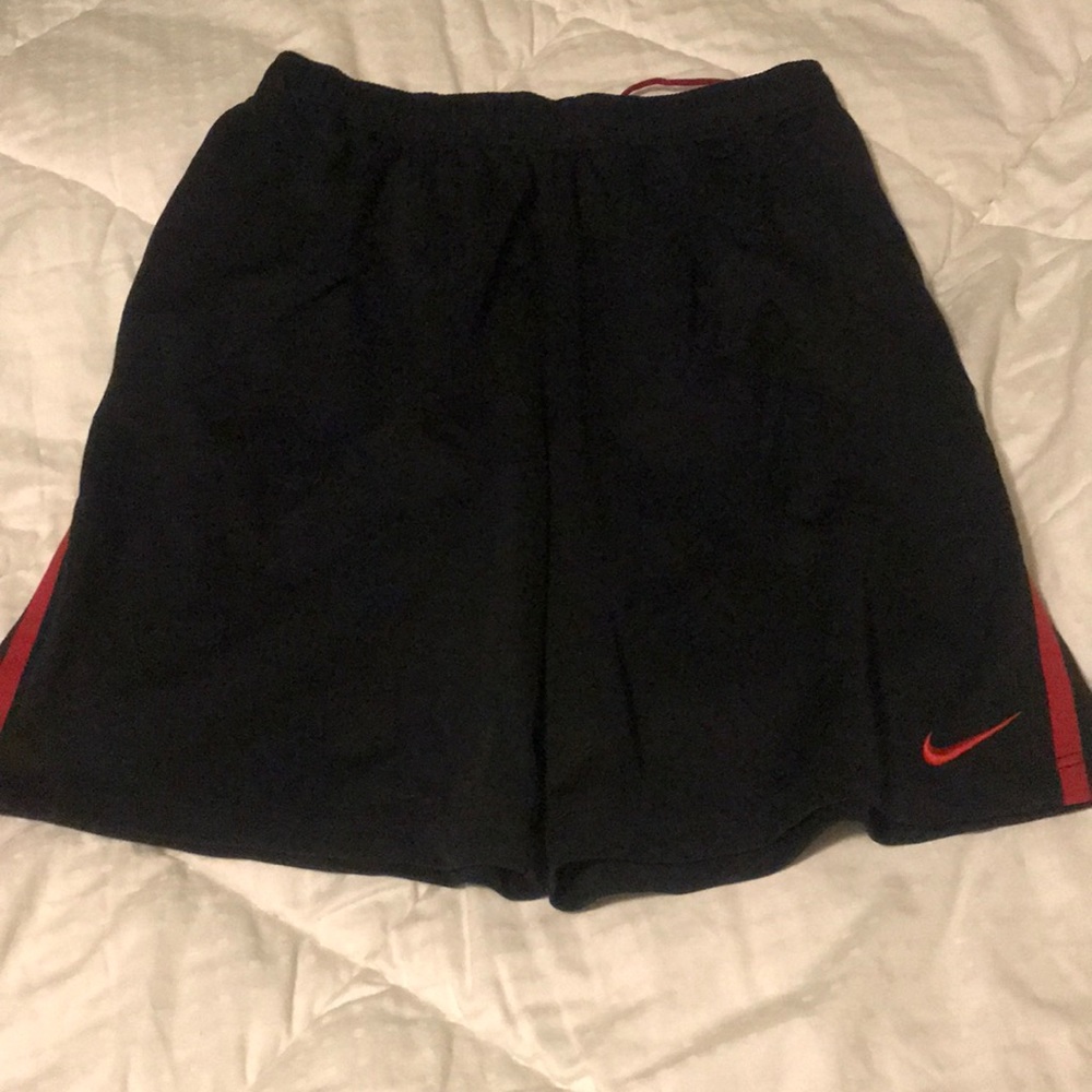Men’s L Nike shorts
